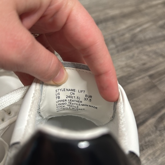 Kate Spade NY Black/White Lift Sneakers Size 7 Clean Girl Minimalist Designer - Picture 8 of 8